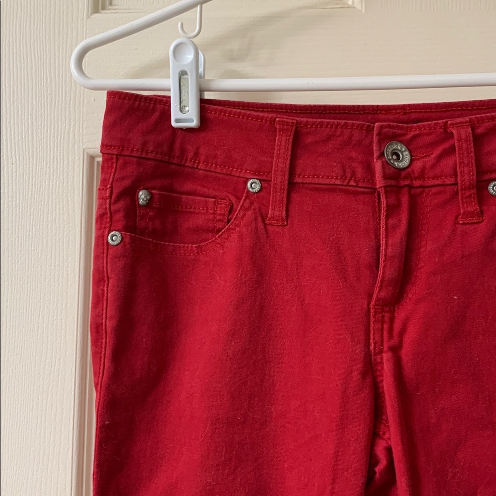 🌷3 for$25🌷Lovesick, US 3 (Juniors), Red Skinny Leg Stretchy Low Rise Jeans - Picture 2 of 8